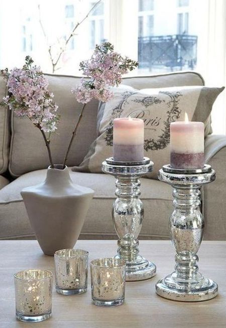 Dekorácie na stôl so sviečkami